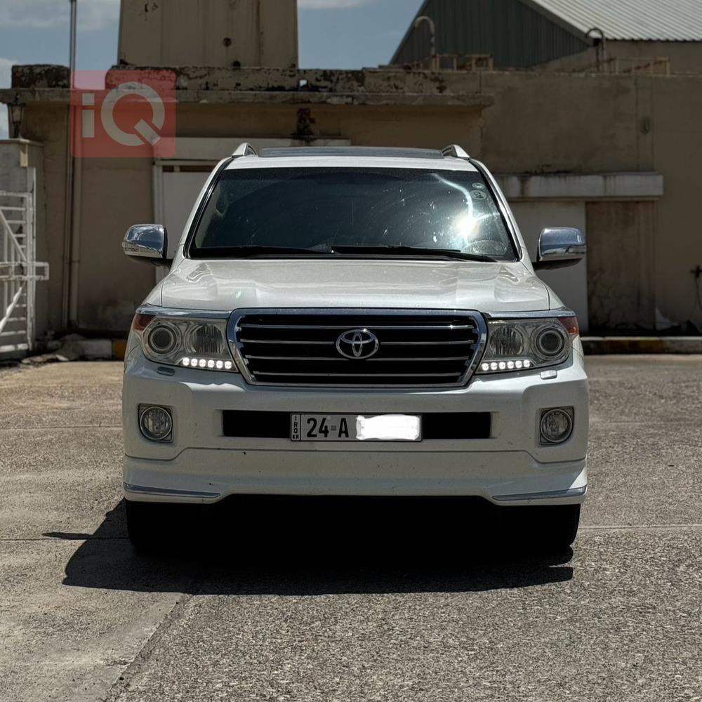 تويوتا لاندكروزر